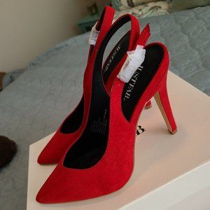 Women's Red Pumps- brand new